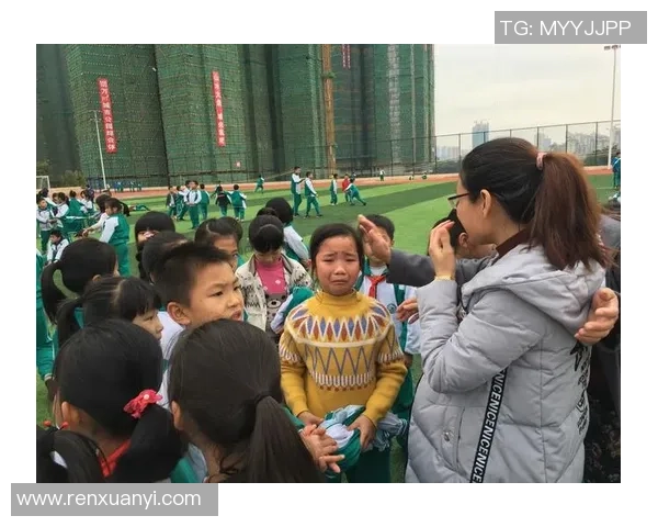 特伦斯足球：探索这项运动背后的激情与梦想之旅